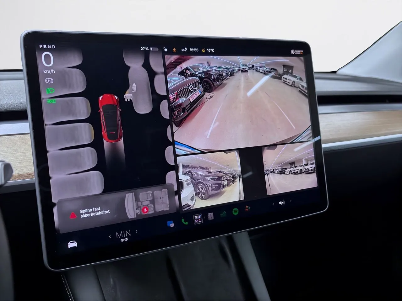 Tesla Model Y bild 18