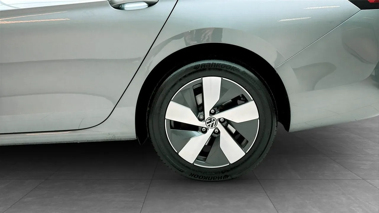 Volkswagen Passat bild 6