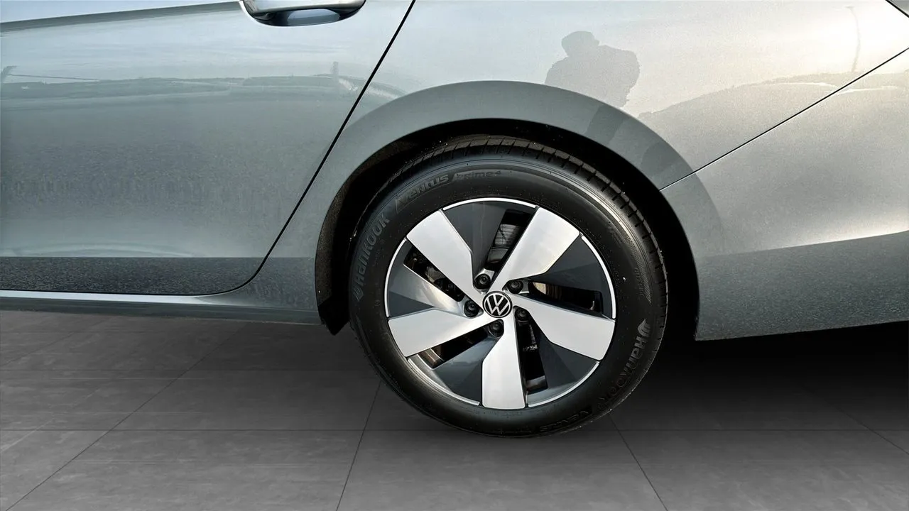 Volkswagen Passat bild 6