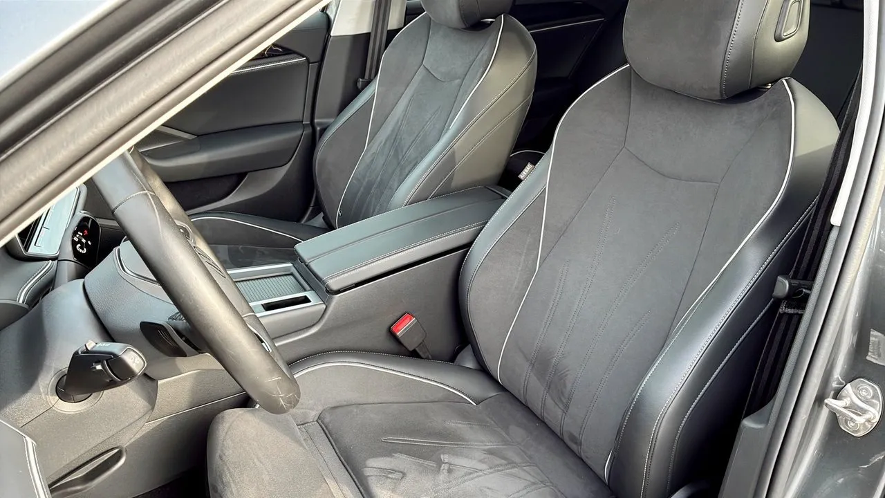 Volkswagen Passat bild 8