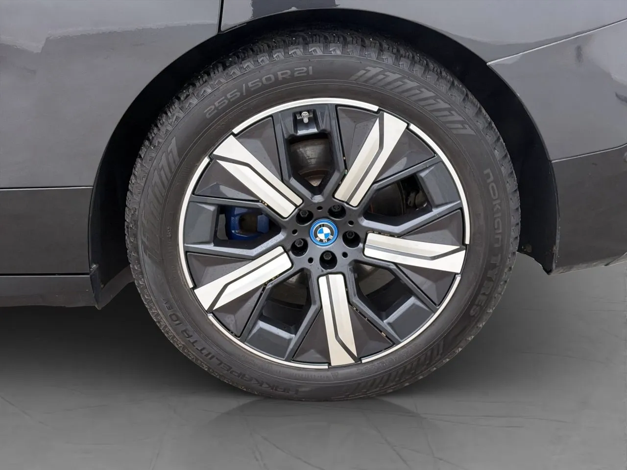 BMW iX bild 34