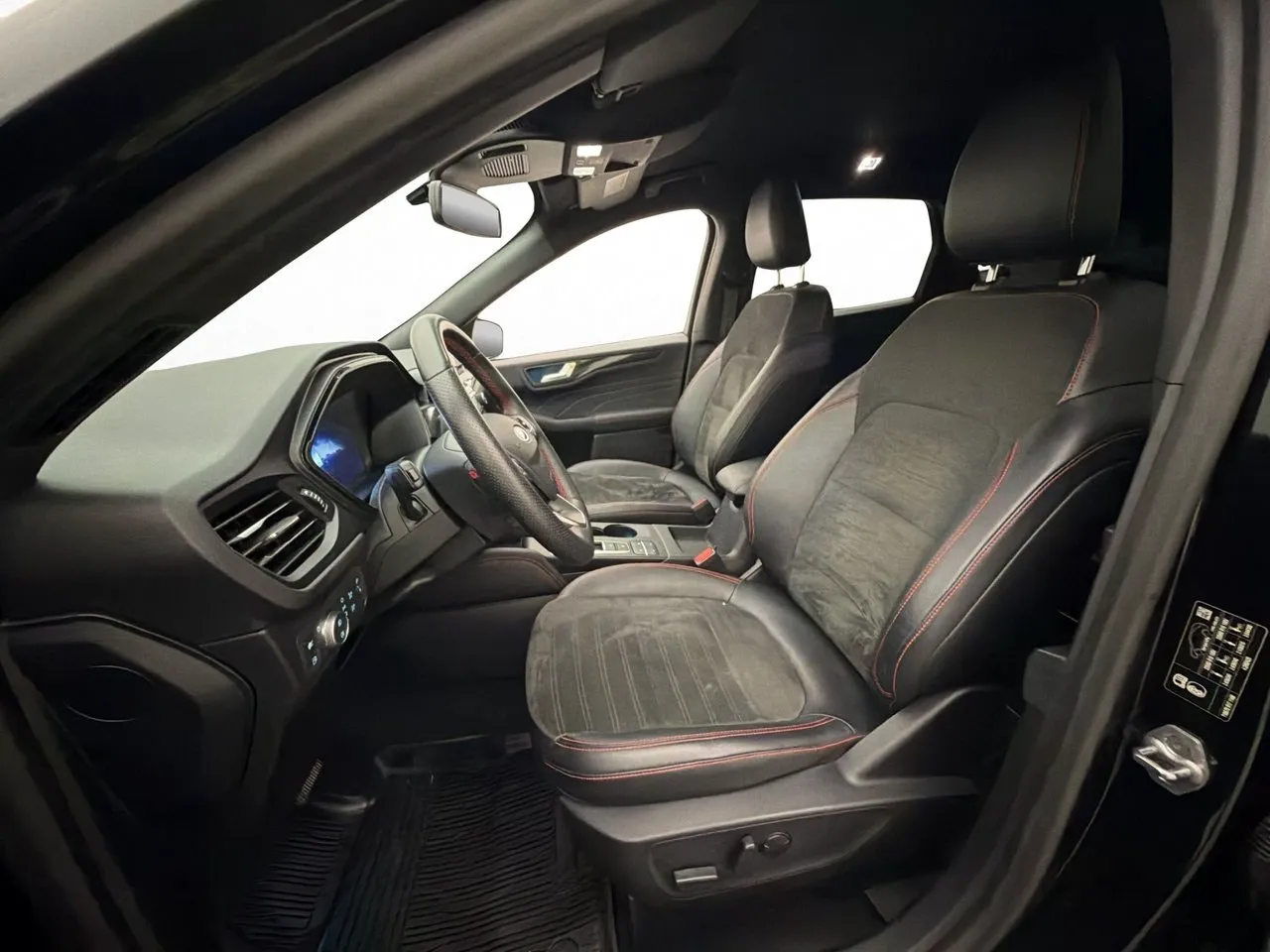 Ford Kuga bild 11