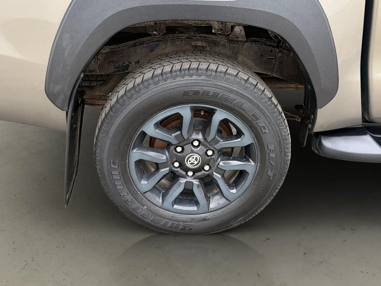 Toyota Hilux bild 37