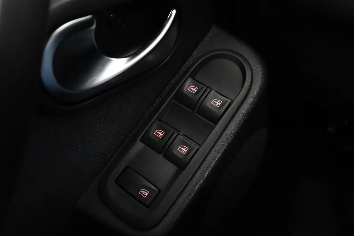 Dacia Duster bild 36