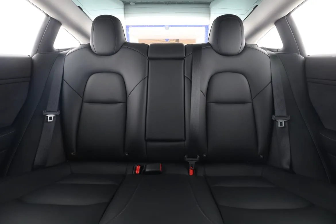 Tesla Model 3 bild 16
