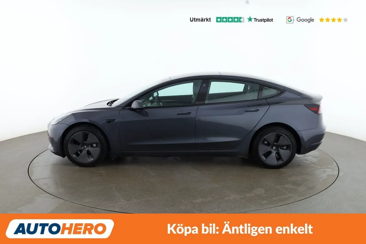 Tesla Model 3 bild 2
