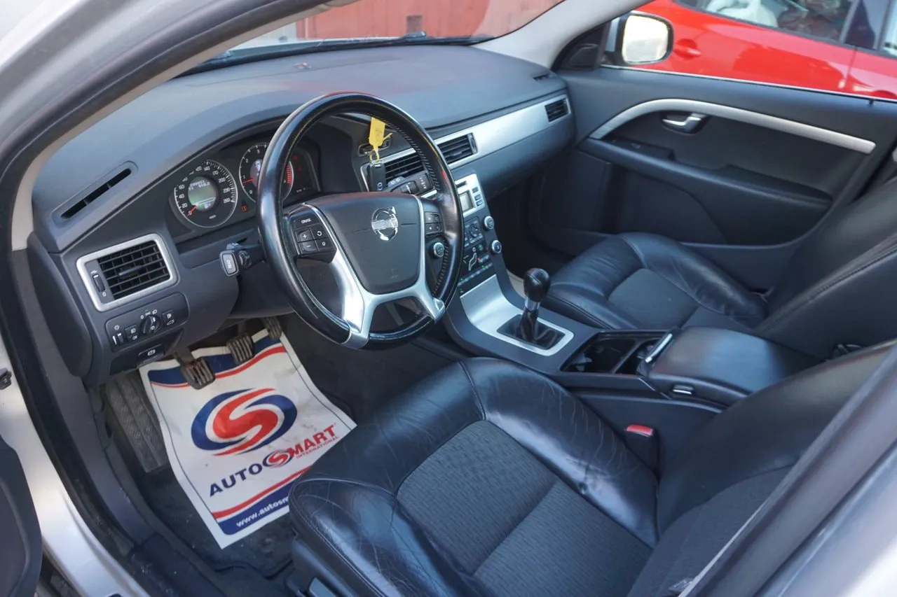 Volvo V70 bild 6