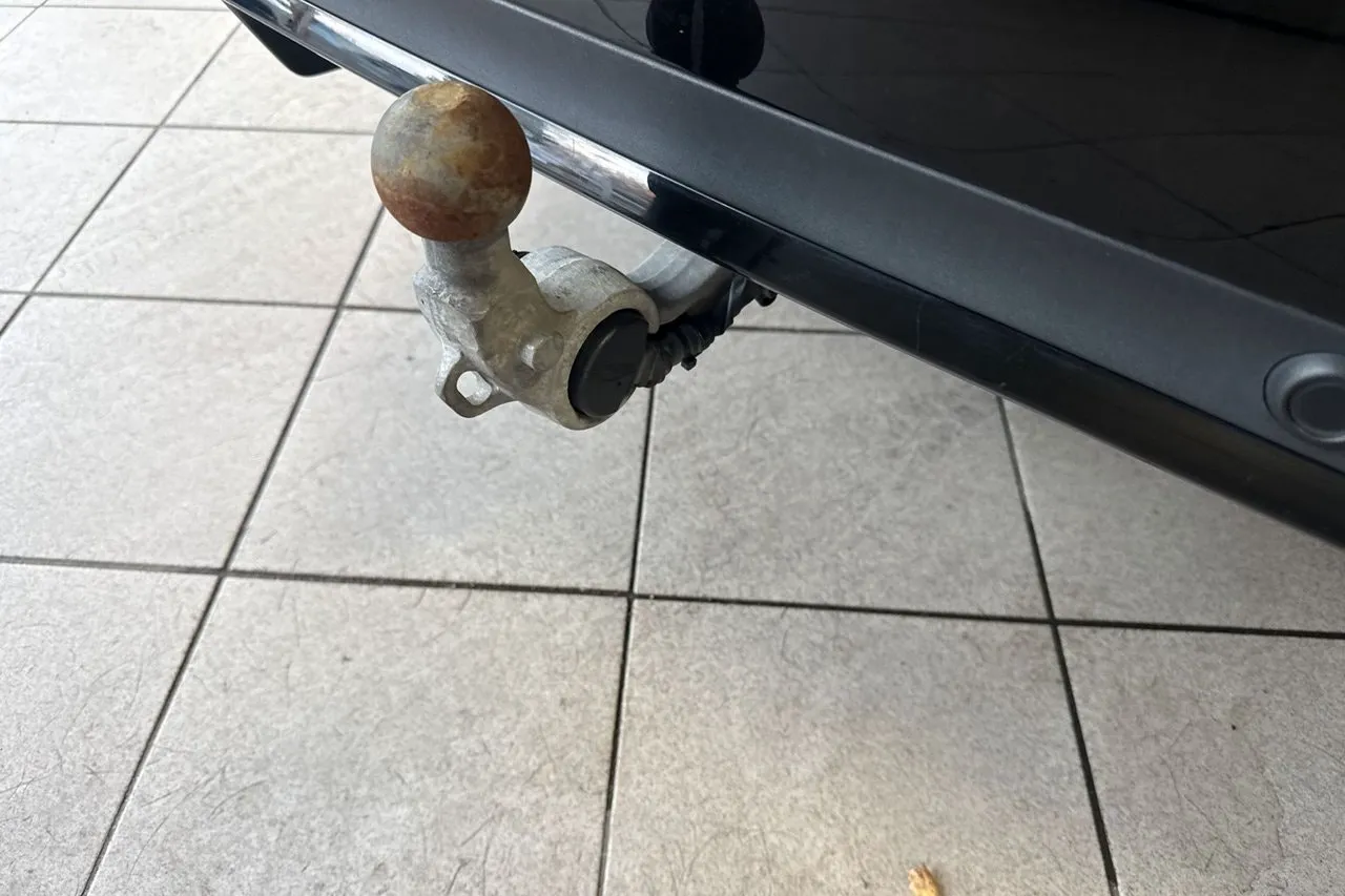 Mercedes E300 bild 18