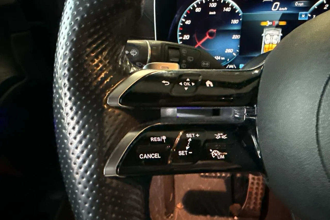 Mercedes E300 bild 25