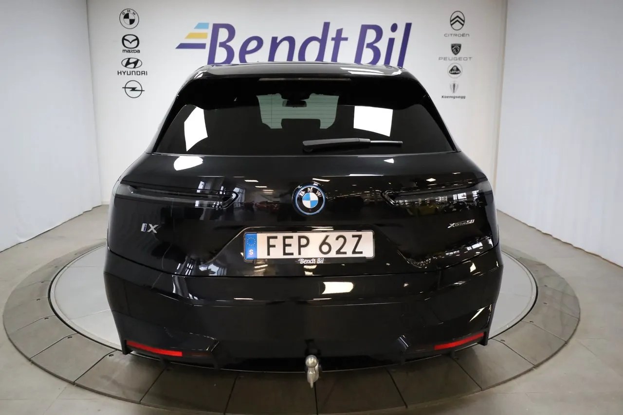 BMW iX bild 9