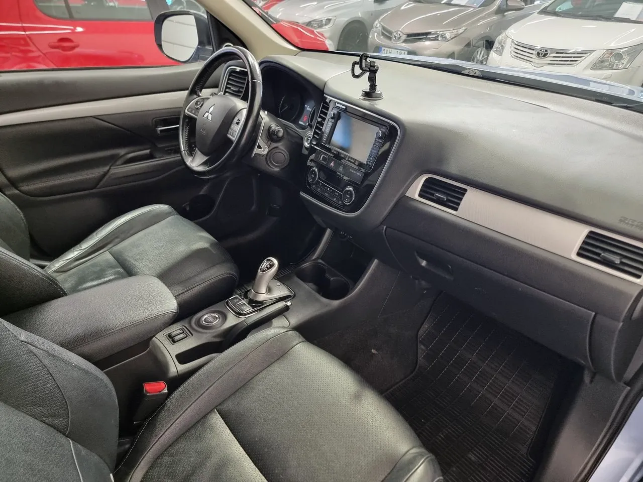 Mitsubishi Outlander bild 13