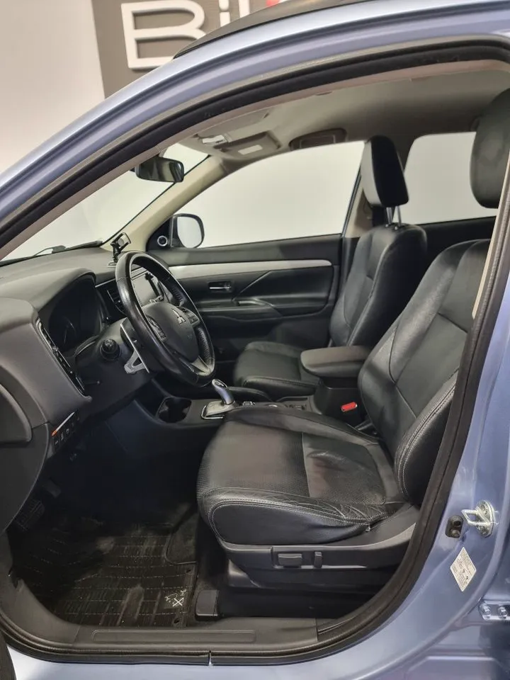 Mitsubishi Outlander bild 9
