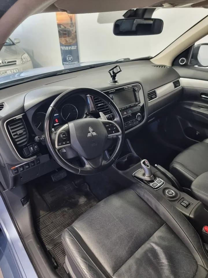 Mitsubishi Outlander bild 12