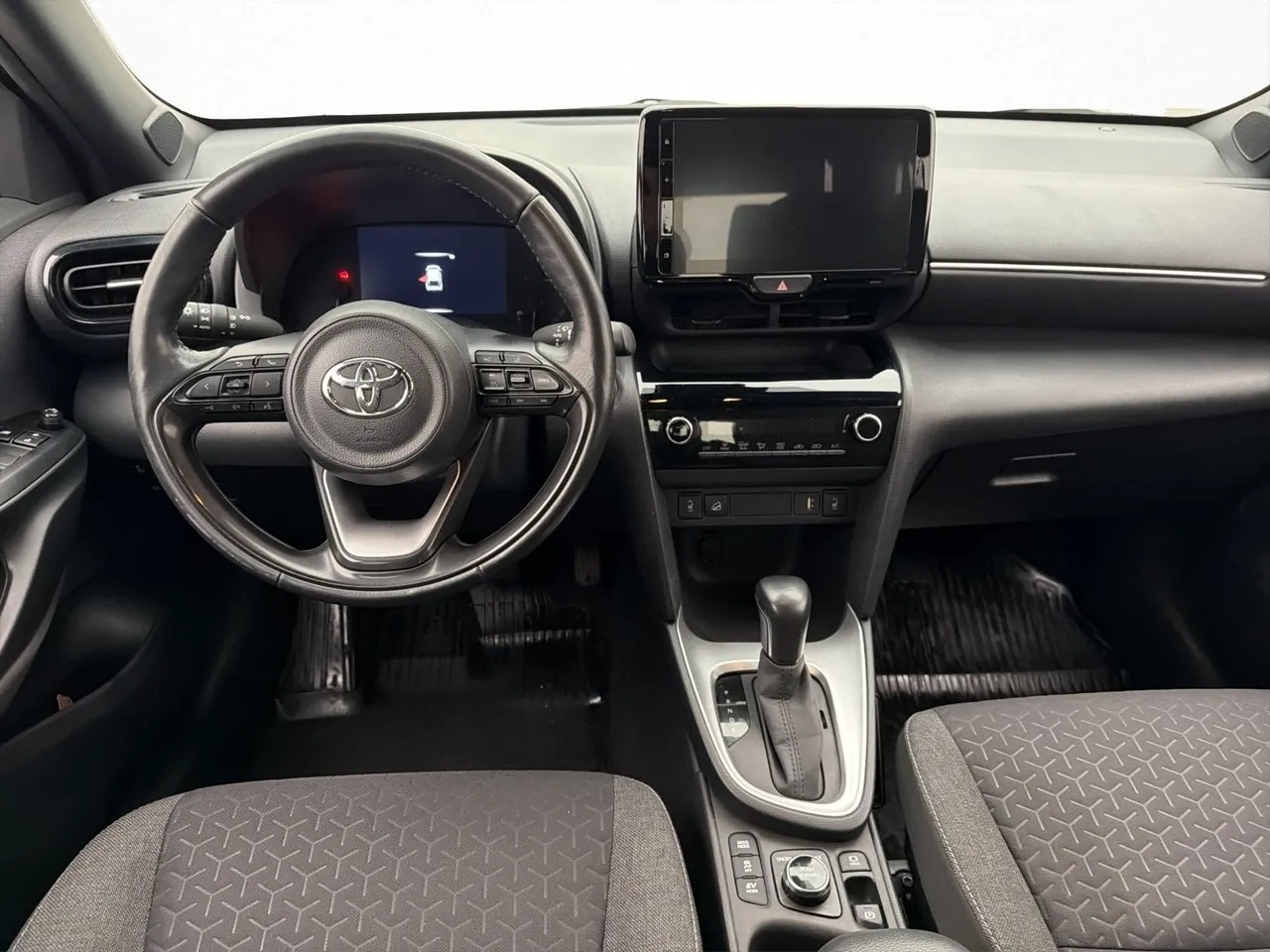 Toyota Yaris Cross bild 12
