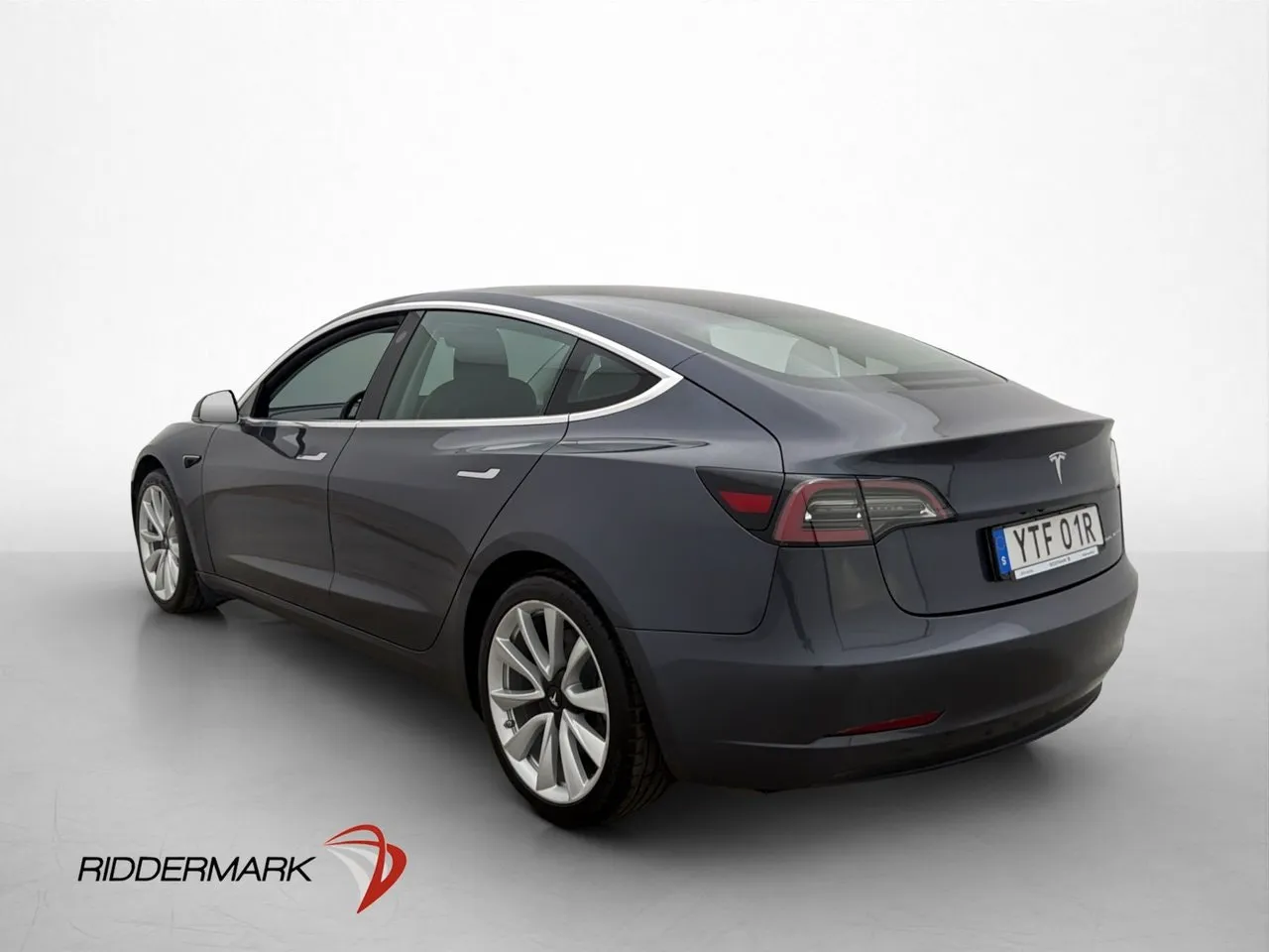 Tesla Model 3 bild 5