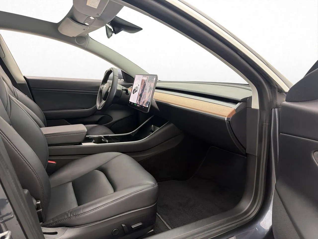 Tesla Model 3 bild 14