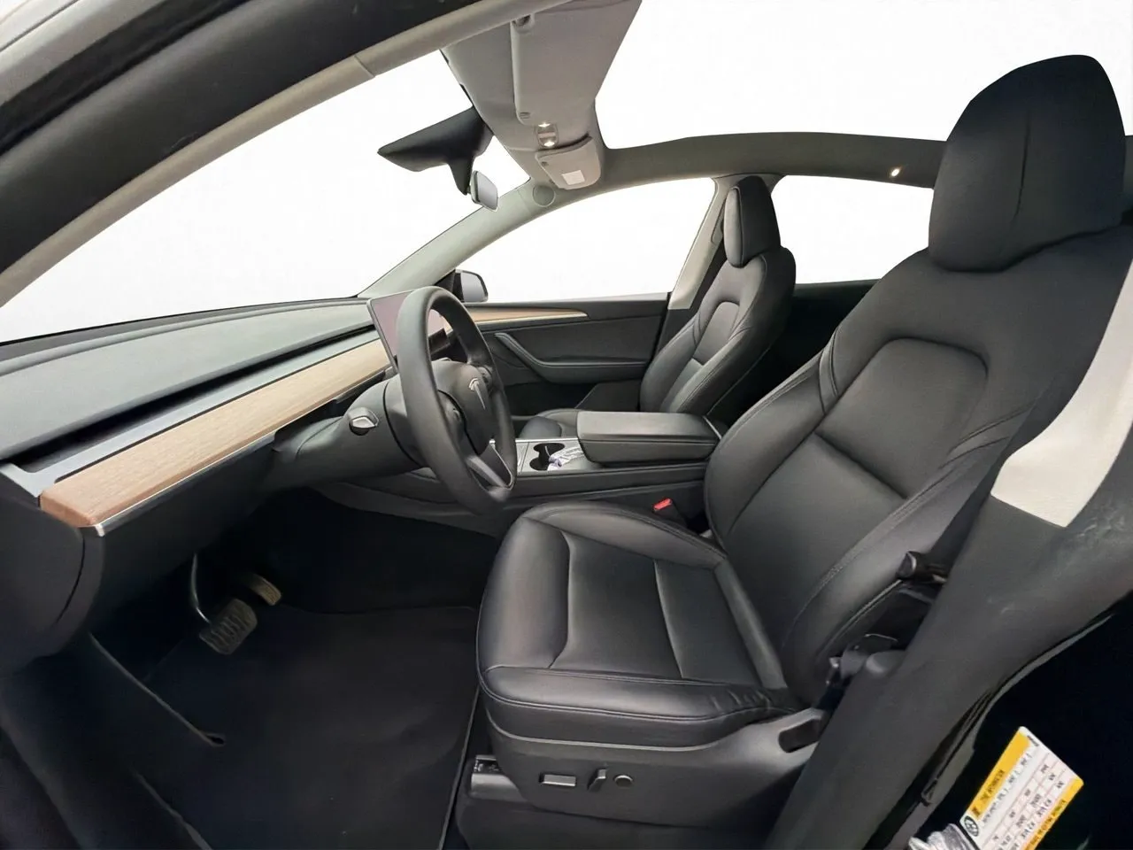 Tesla Model Y bild 10