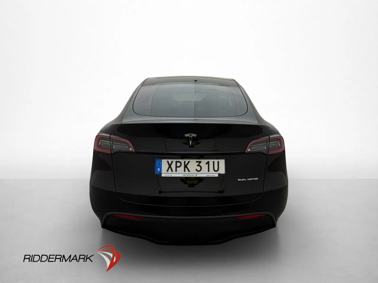 Tesla Model Y bild 8
