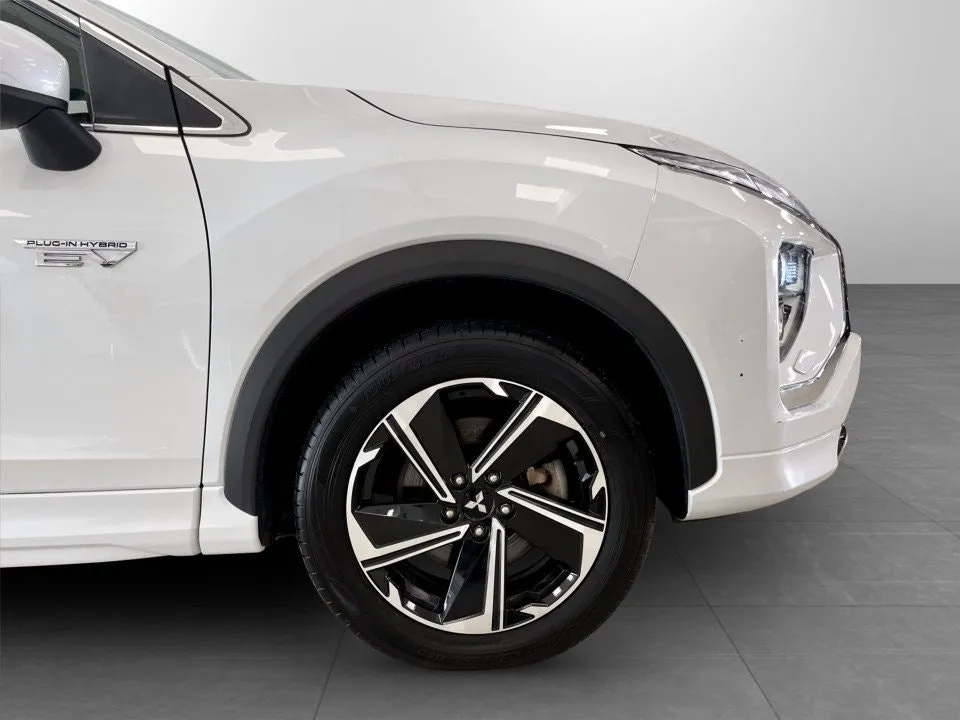 Mitsubishi Eclipse Cross bild 15