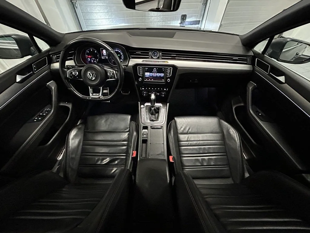Volkswagen Passat bild 7