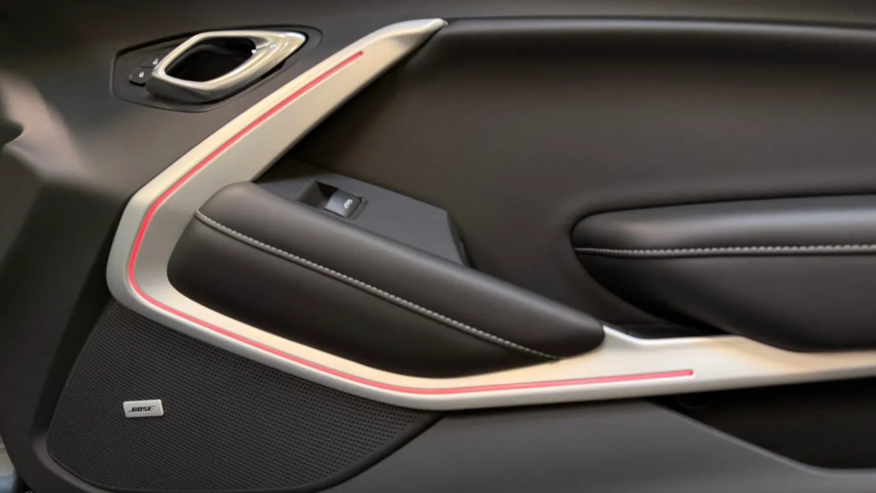 Chevrolet Camaro bild 15