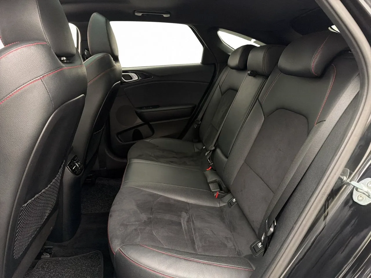 Kia ProCeed bild 14