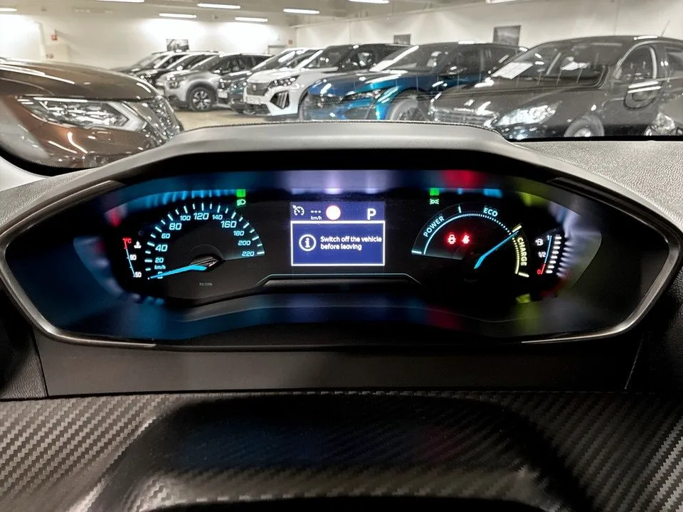 Peugeot 208 bild 8