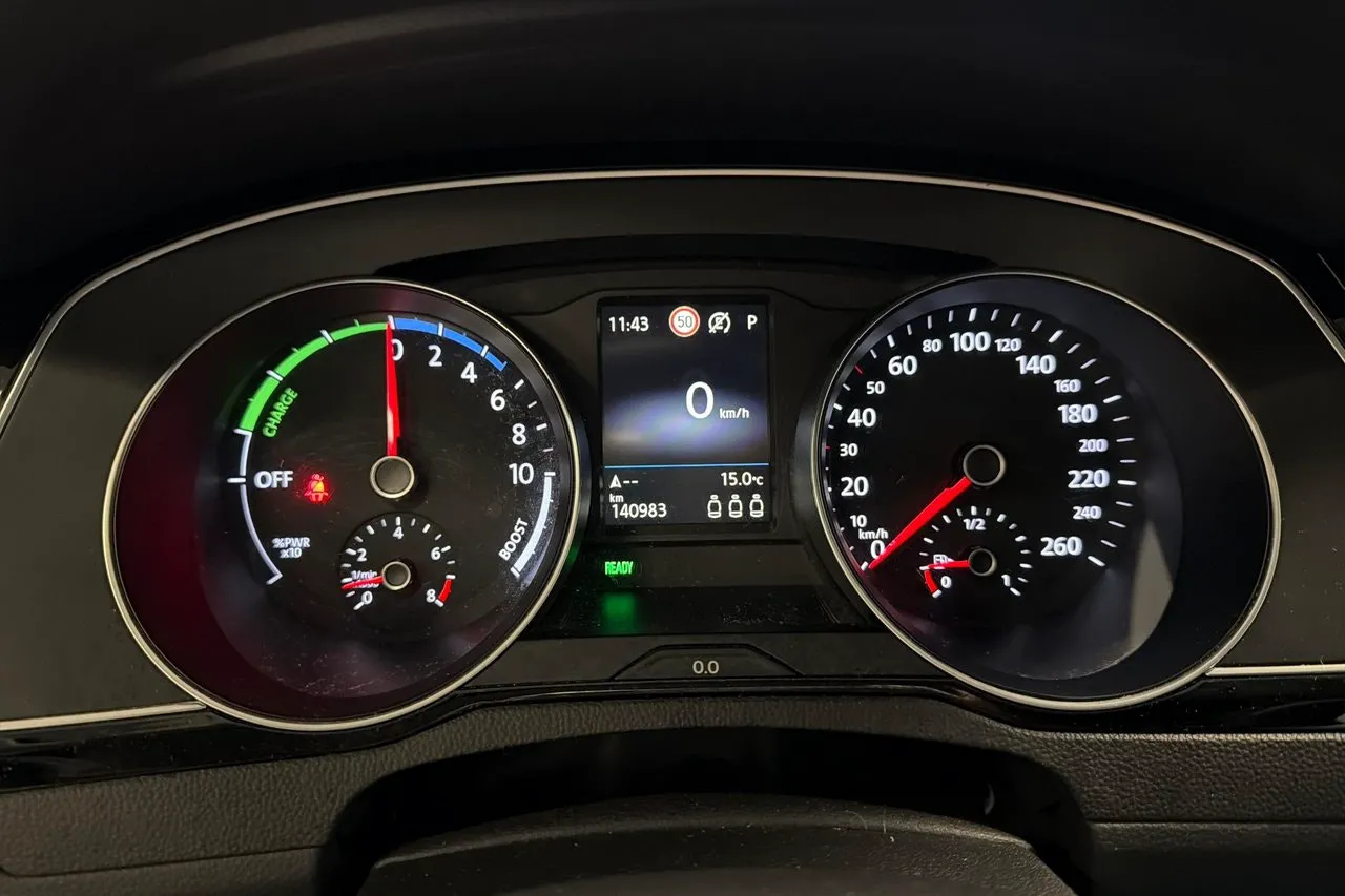 Volkswagen Passat bild 14