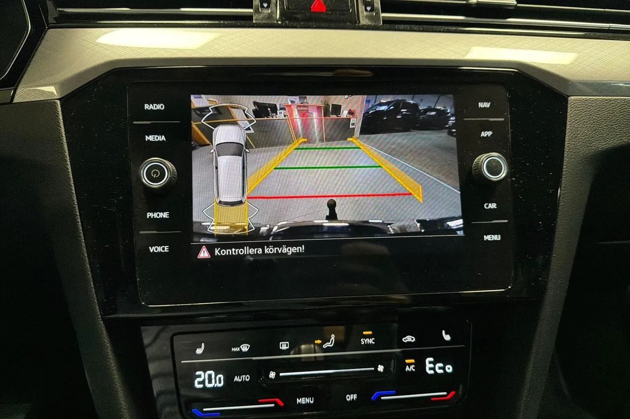 Volkswagen Passat bild 17