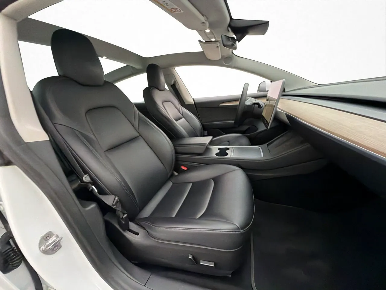 Tesla Model 3 bild 25