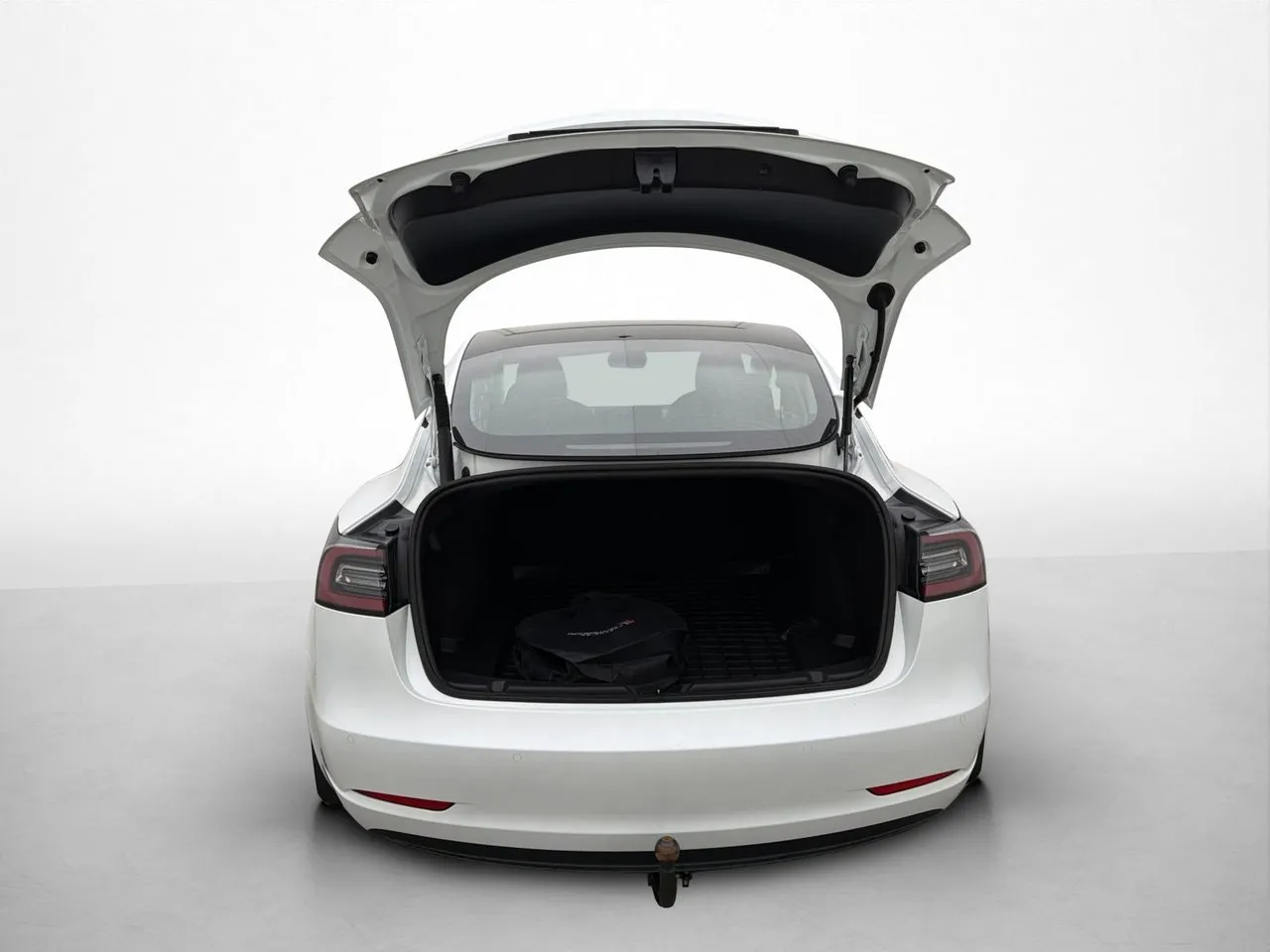 Tesla Model 3 bild 28