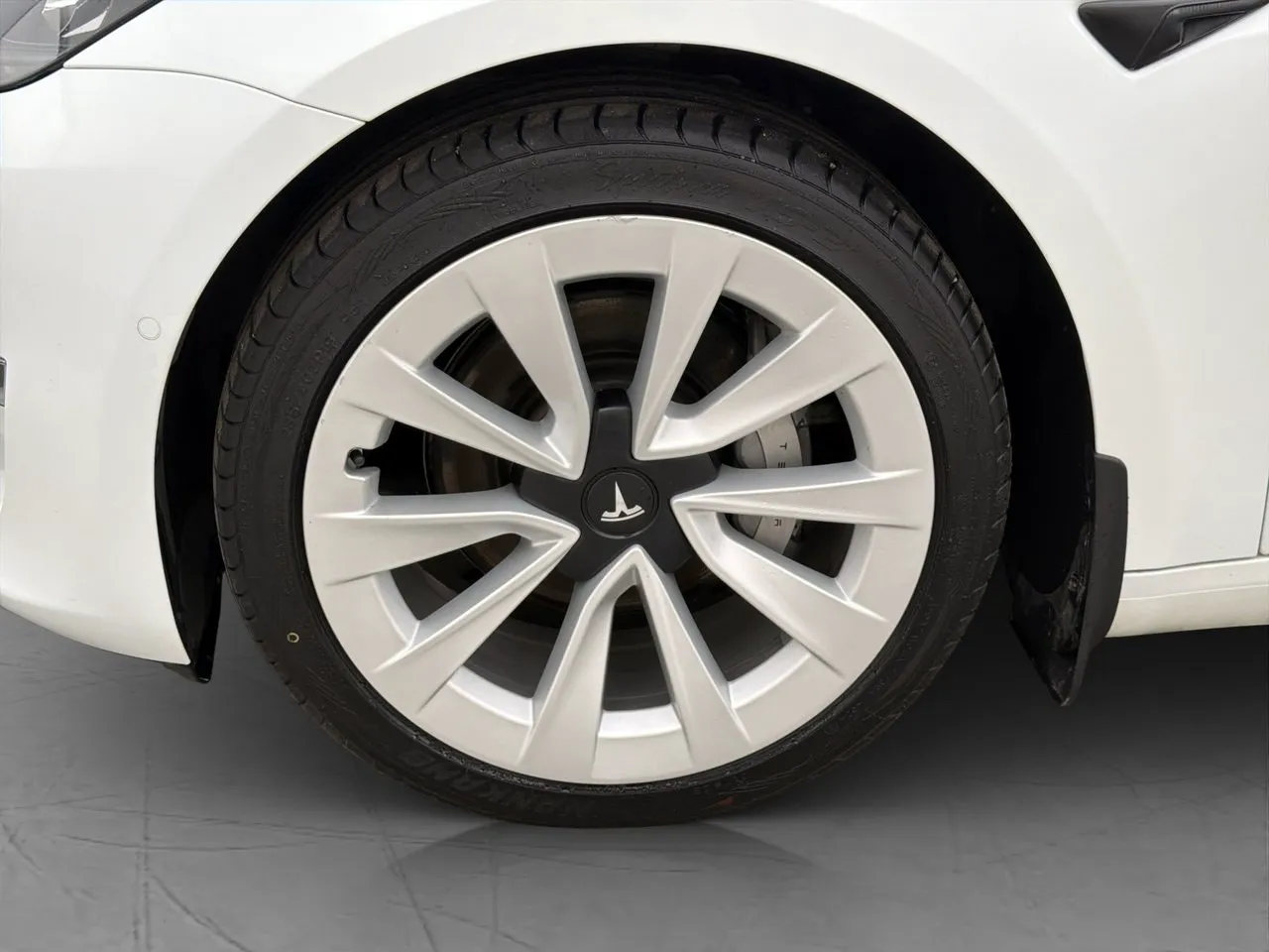 Tesla Model 3 bild 31
