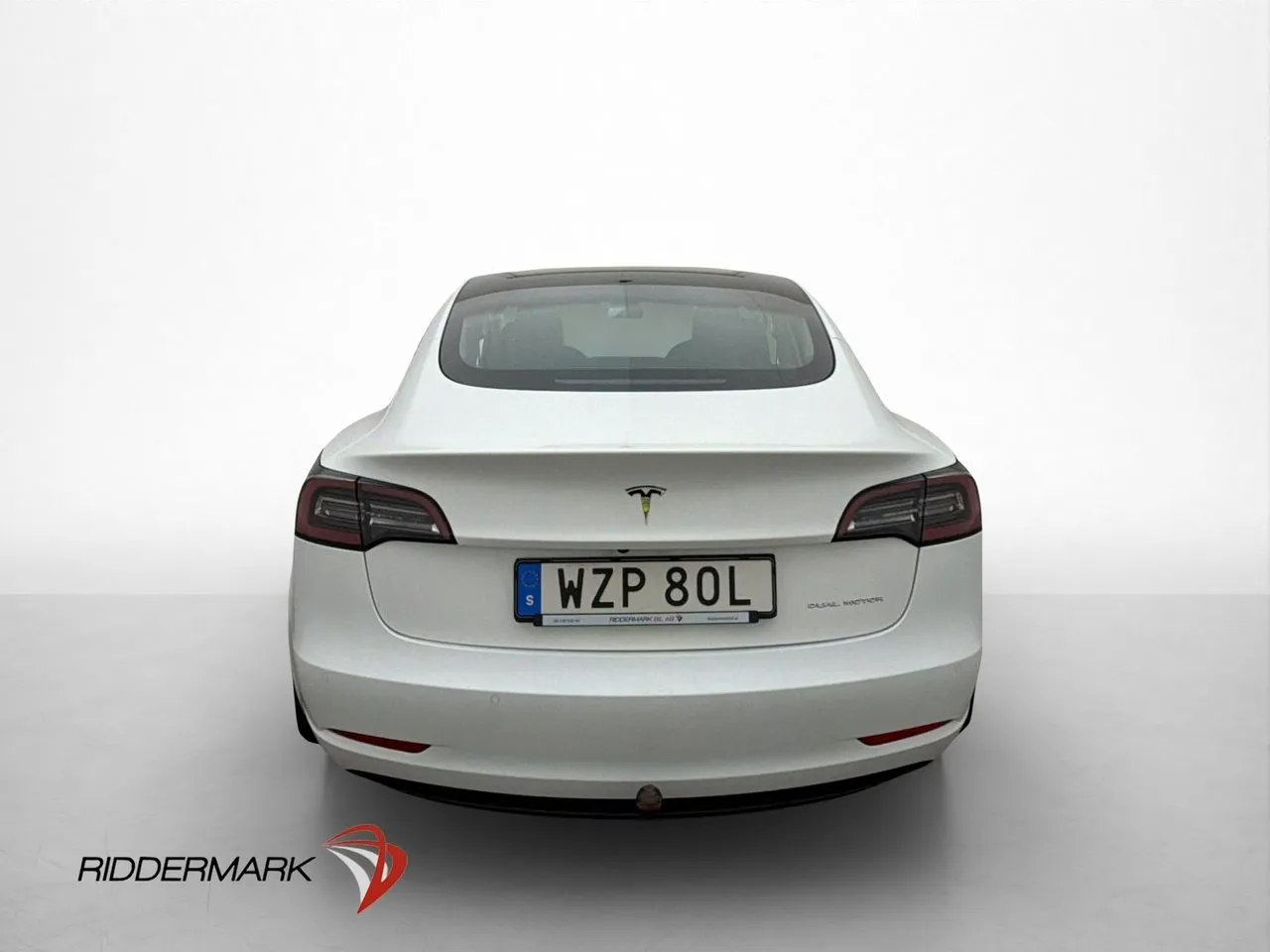 Tesla Model 3 bild 8