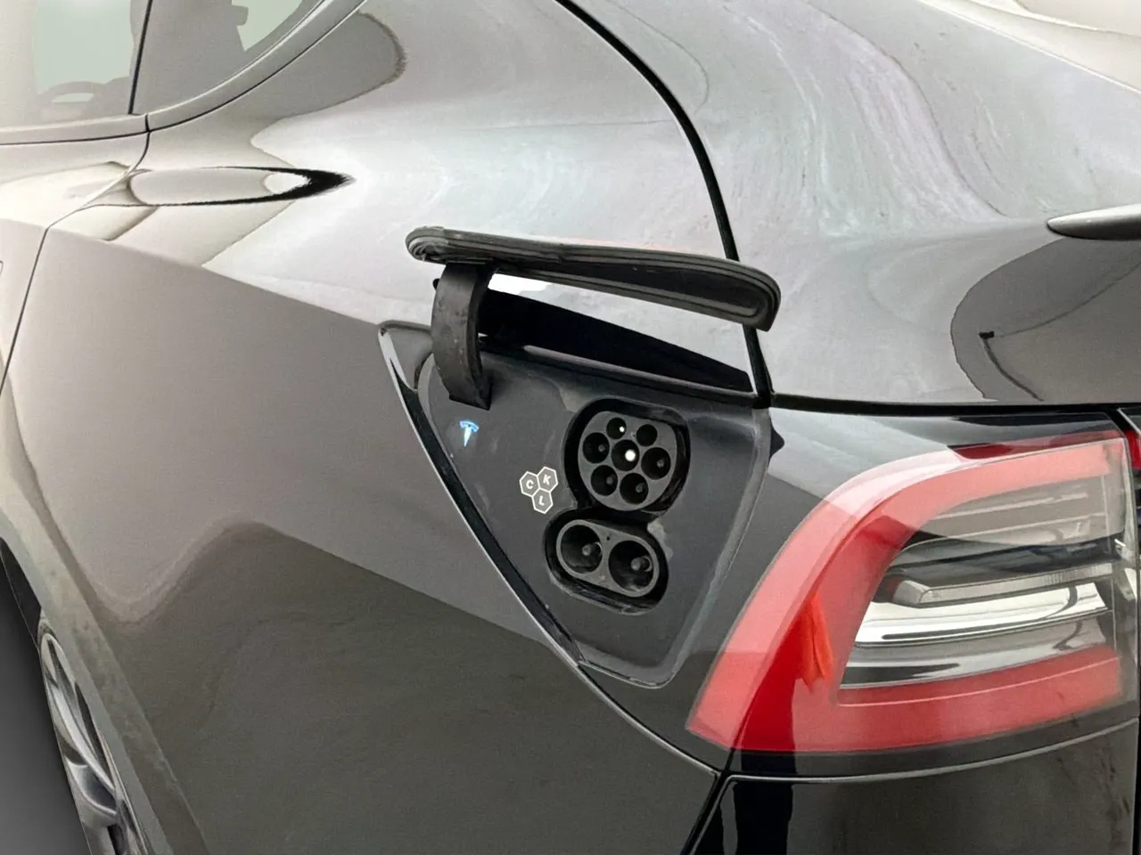 Tesla Model Y bild 31