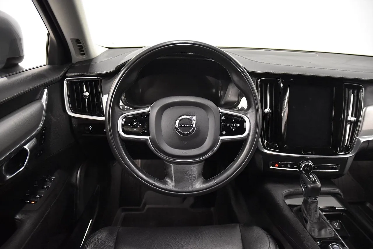 Volvo V90 bild 2