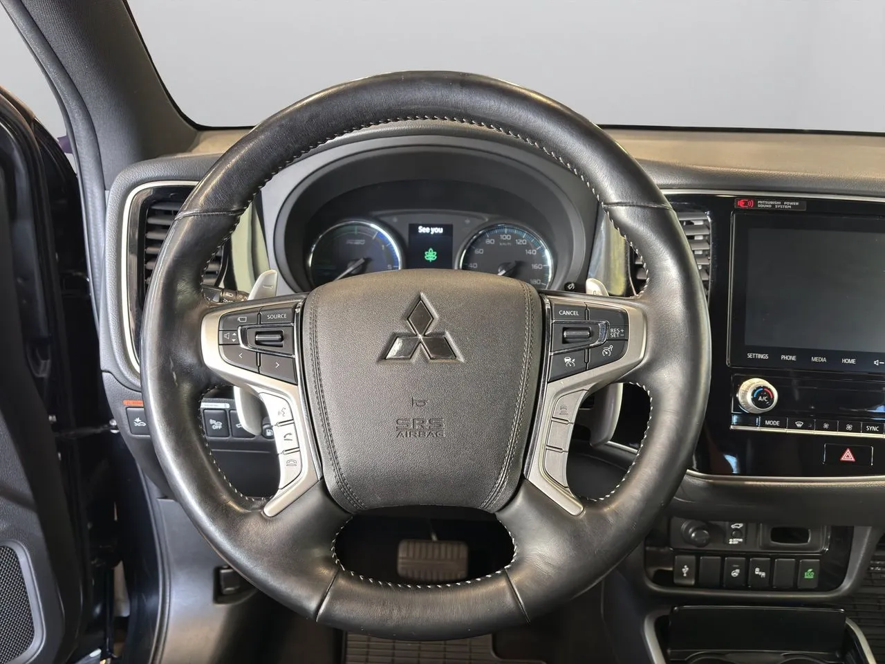 Mitsubishi Outlander bild 14