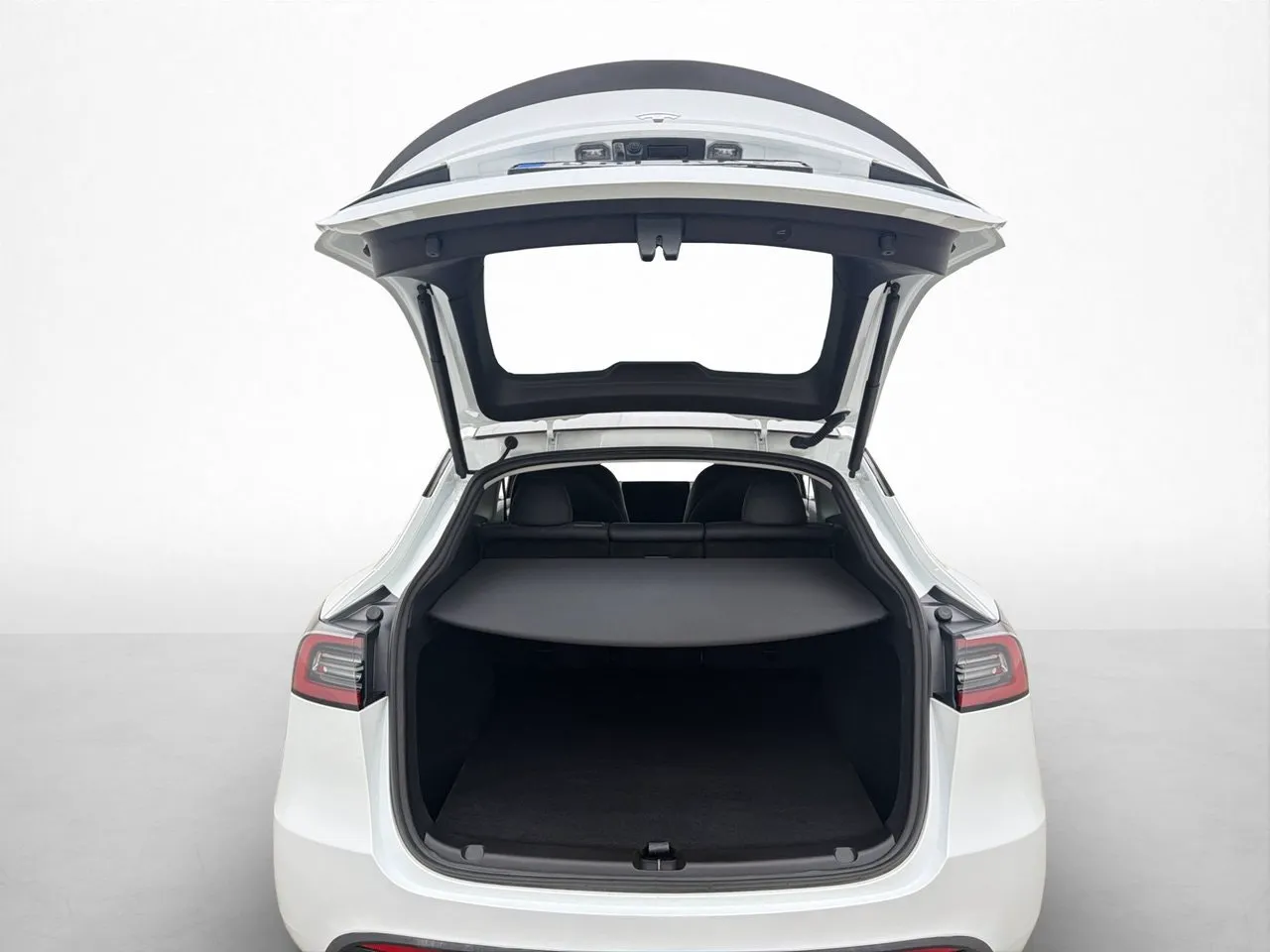 Tesla Model Y bild 28