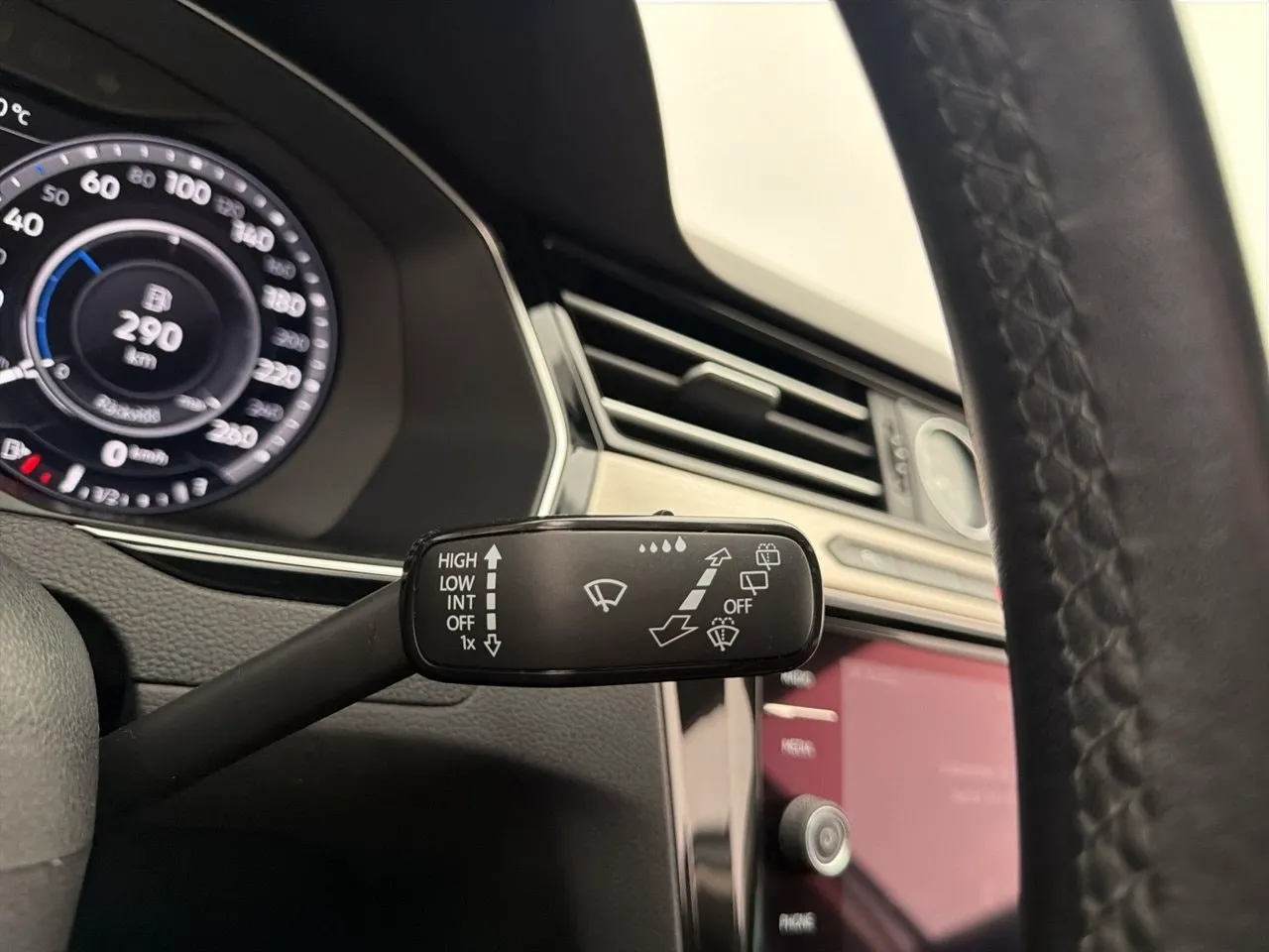 Volkswagen Passat bild 18