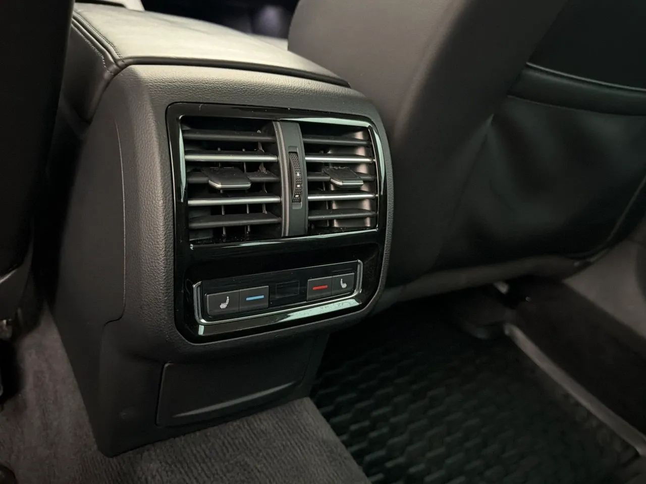 Volkswagen Passat bild 27