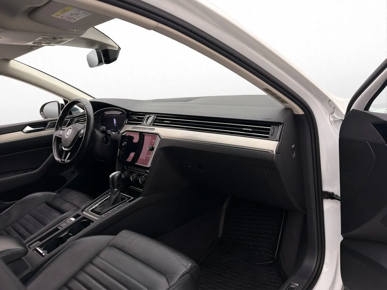 Volkswagen Passat bild 26