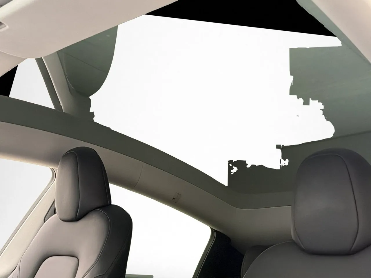 Tesla Model Y bild 13