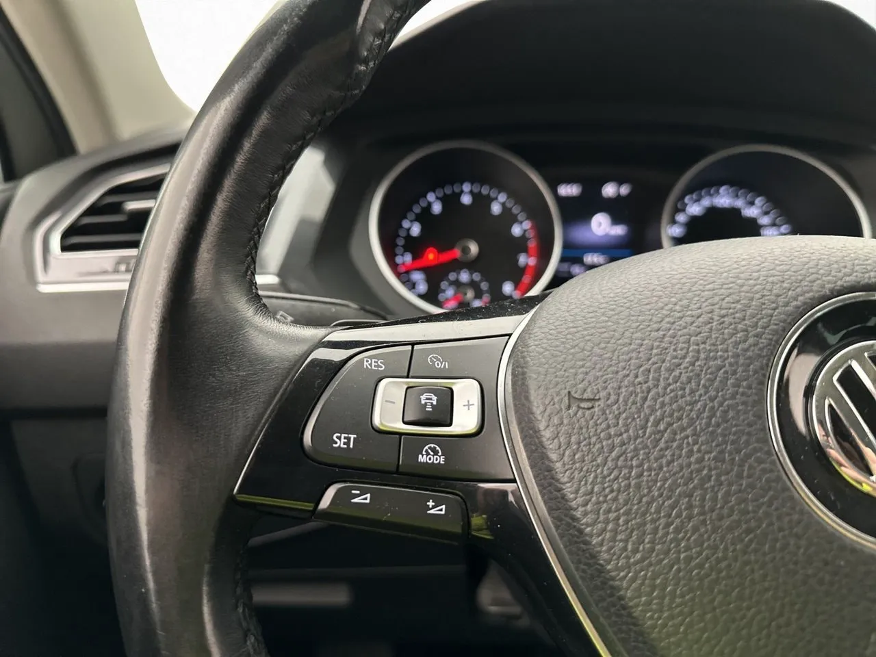 Volkswagen Tiguan bild 15
