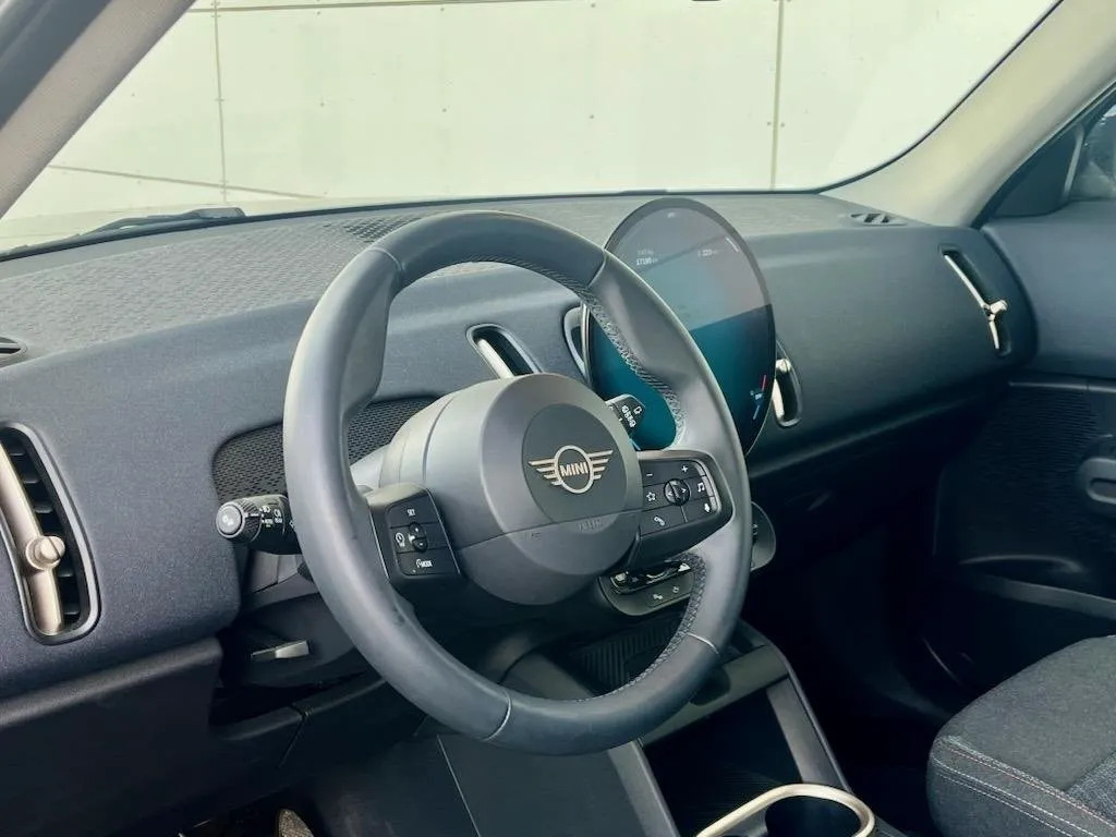 MINI Countryman bild 2