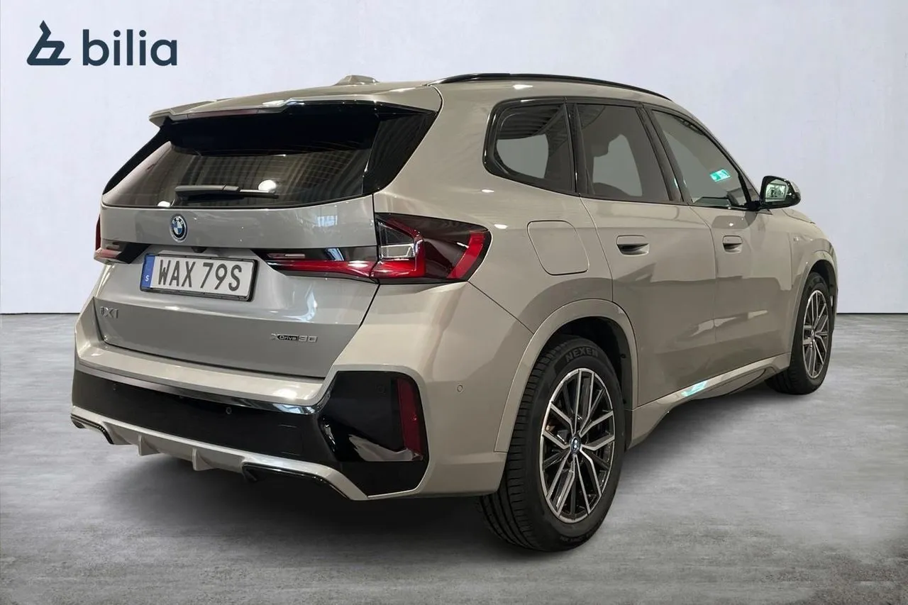 BMW iX1 bild 17