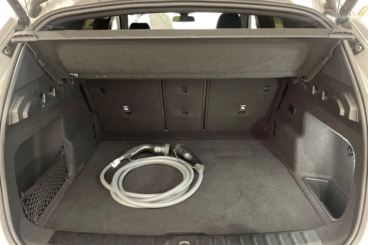 BMW iX1 bild 10