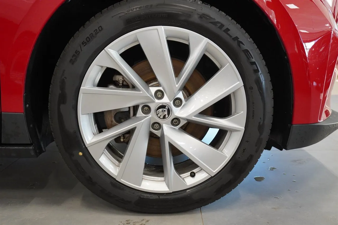 Skoda Enyaq bild 16