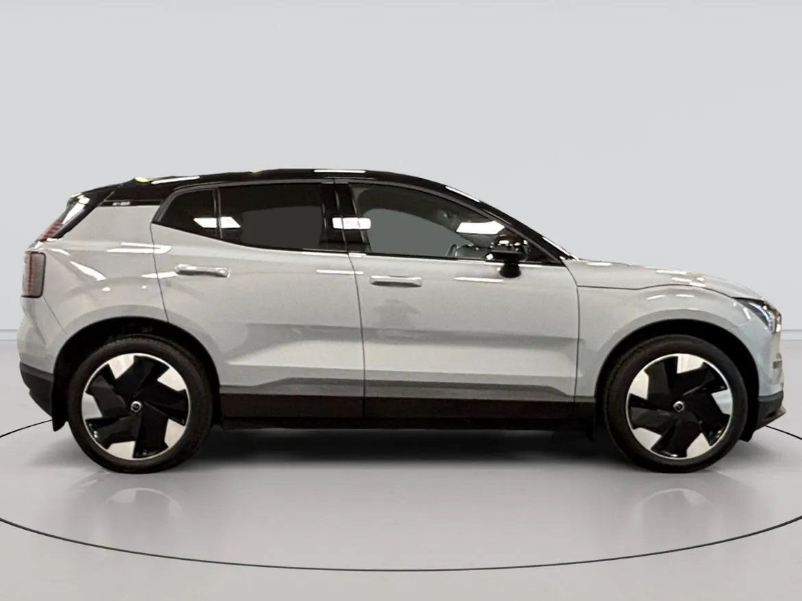 Volvo EX30 bild 5