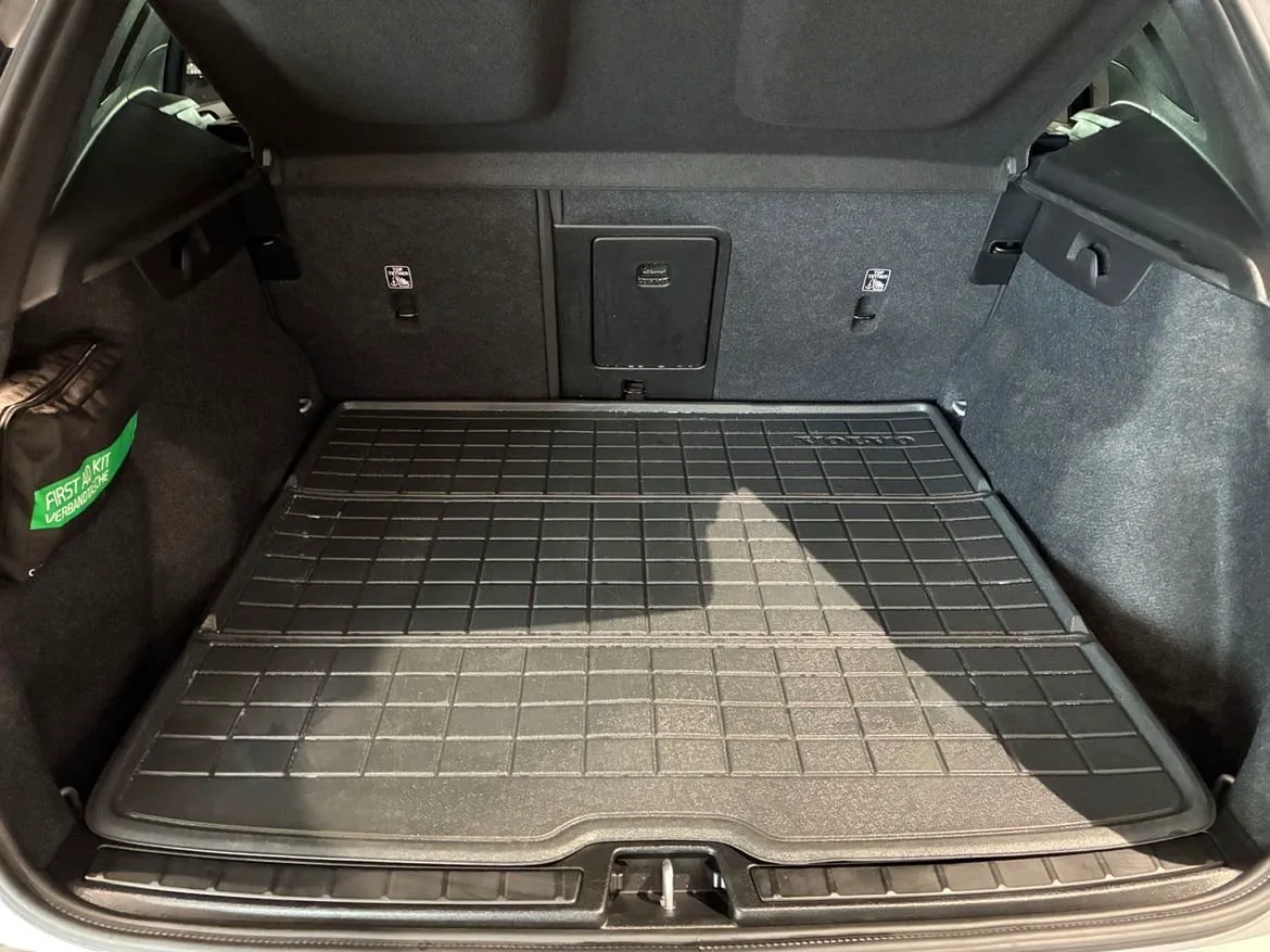 Volvo EX40 bild 14
