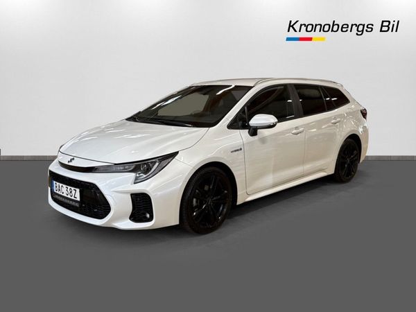 Suzuki Swace Hybrid 122hk Inclusive e-CVT Automat 18", Dragk - 2023