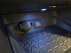 Suzuki Across bild 19
